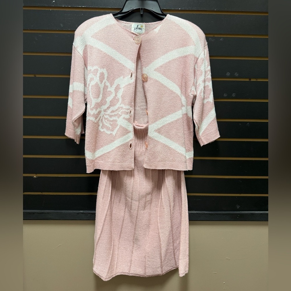 Vintage Ami Two-Piece Sweater Dress Set – Pink & White Knit – Size 8